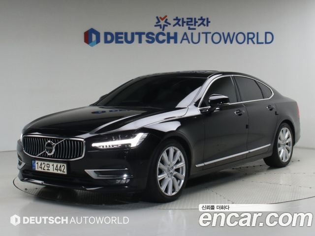 Volvo S90 2019 — photo 1