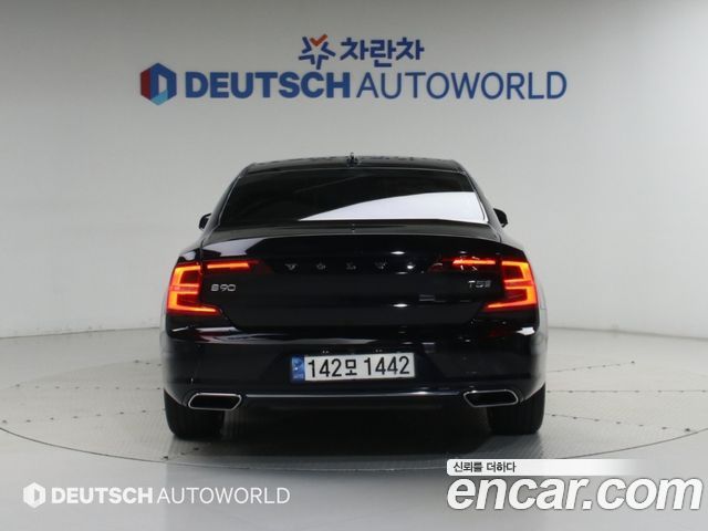 Volvo S90 2019 — photo 4