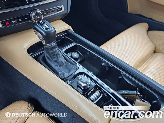 Volvo S90 2019 — photo 9