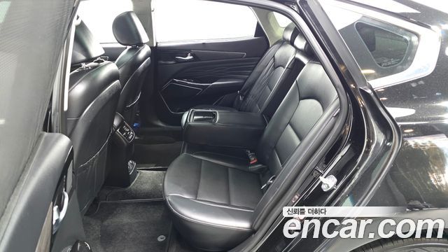 Kia K7 2020 — photo 18