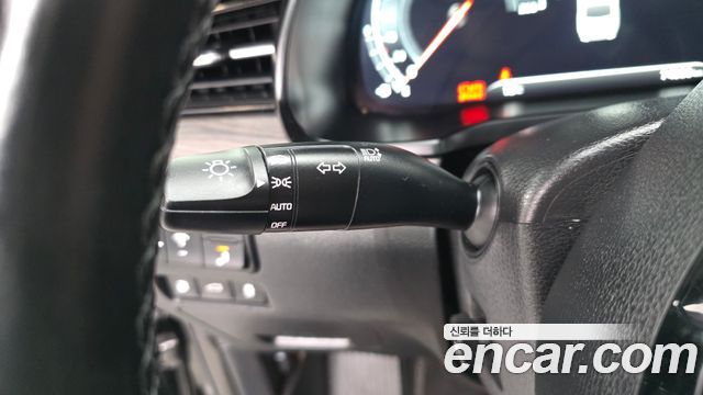 Kia K7 2020 — photo 26