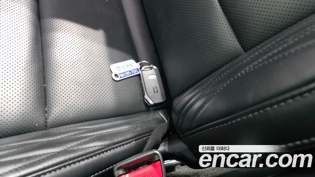 Kia K7 2020 — photo 35