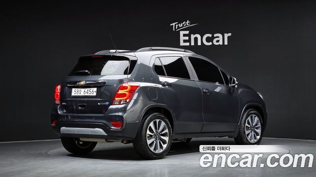 Chevrolet Korea Trax 2018 — photo 2