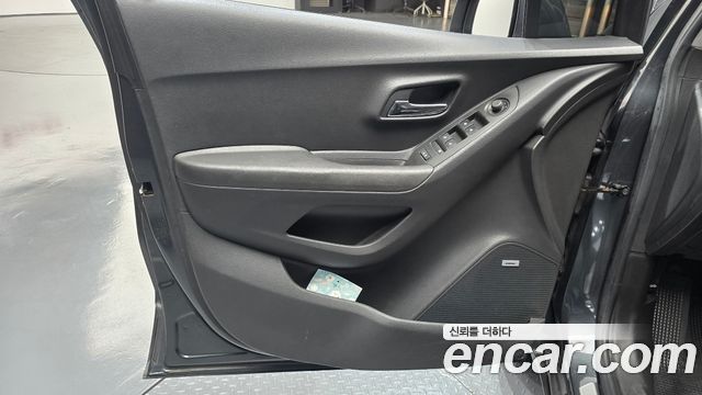 Chevrolet Korea Trax 2018 — photo 14