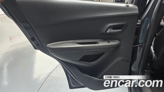 Chevrolet Korea Trax 2018 — photo 15