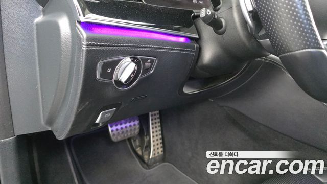 Mercedes-Benz AMG GT 2022 — photo 23