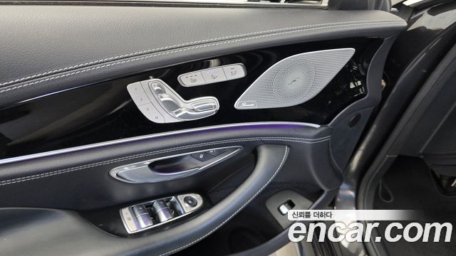 Mercedes-Benz AMG GT 2022 — photo 28