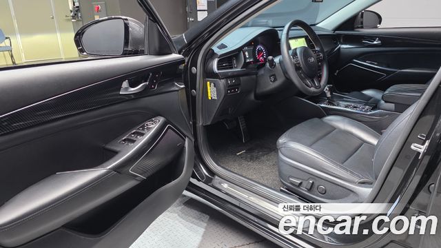 Kia K7 2016 — photo 13