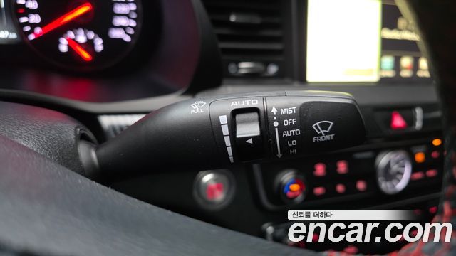 Kia K7 2016 — photo 26