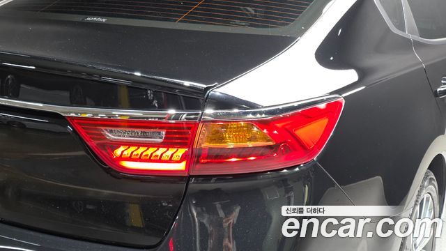 Kia K7 2016 — photo 9