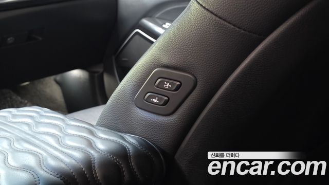 Kia K7 2016 — photo 28