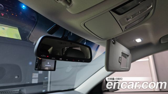Kia K7 2016 — photo 29