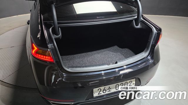Kia K7 2016 — photo 30