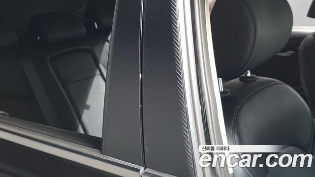 Kia K7 2016 — photo 32