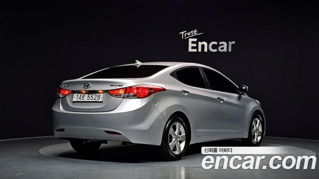 Hyundai AVANTE 2012 — photo 2