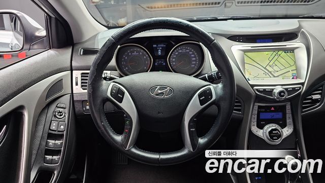 Hyundai AVANTE 2012 — photo 19