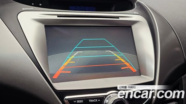 Hyundai AVANTE 2012 — photo 21