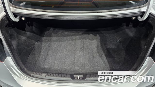 Hyundai AVANTE 2012 — photo 30