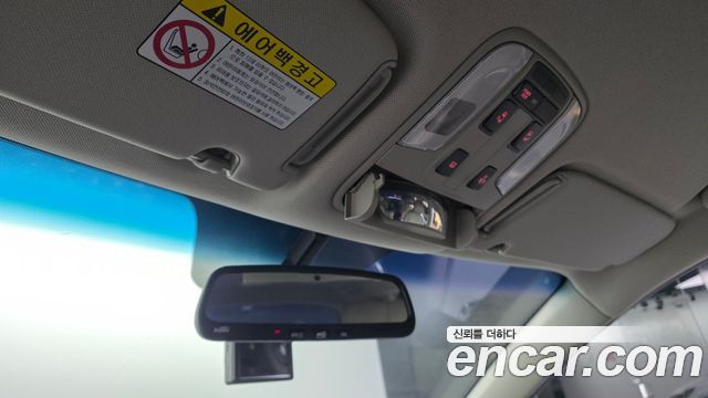 Kia Canival 2019 — photo 25