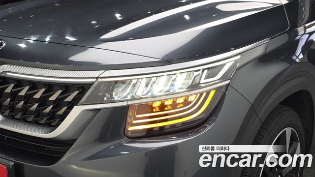 Kia Seltos 2021 — photo 8