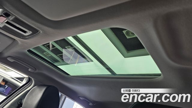 Hyundai AVANTE 2027 — photo 24