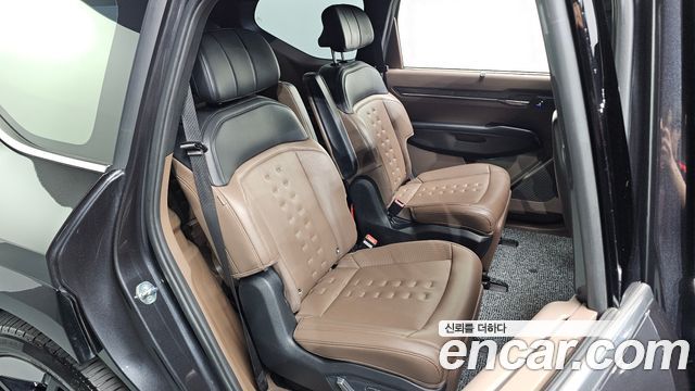 Kia EV9 2024 — photo 17