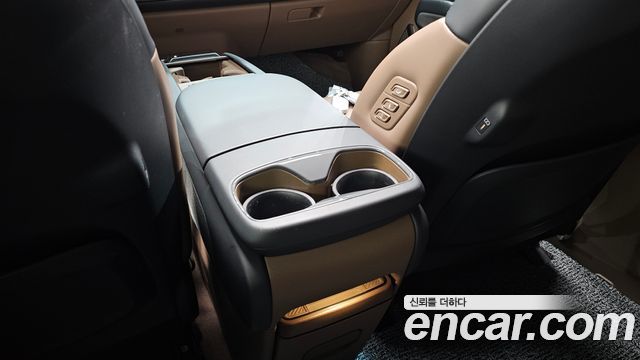 Kia EV9 2024 — photo 37