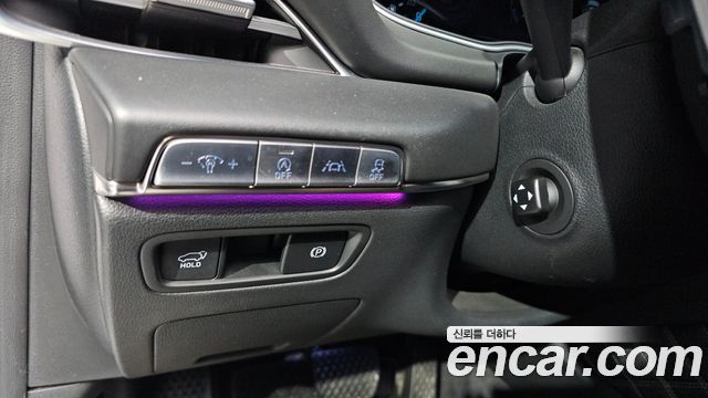Genesis GV80 2020 — photo 15