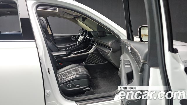 Genesis GV80 2020 — photo 17