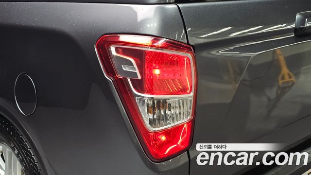 KG Mobility Rexton 2019 — photo 9