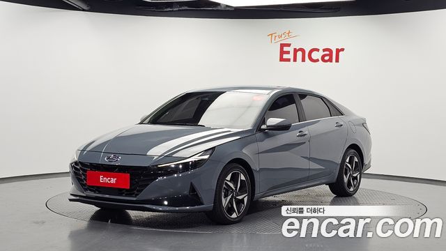 Hyundai AVANTE 2023 — photo 1