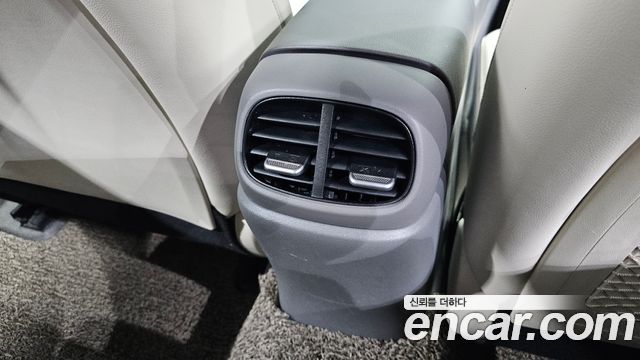 Hyundai AVANTE 2023 — photo 30