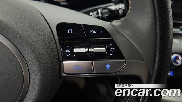 Hyundai AVANTE 2023 — photo 31
