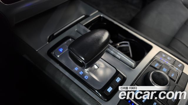 Genesis G80 2018 — photo 12