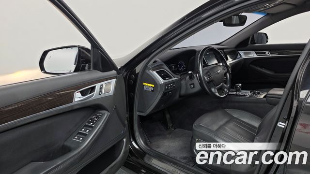 Genesis G80 2018 — photo 13