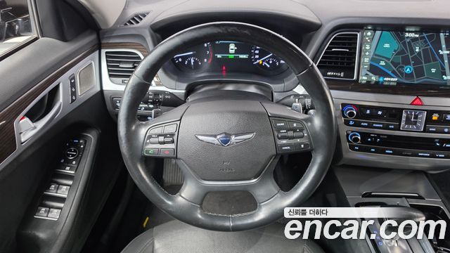 Genesis G80 2018 — photo 19