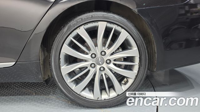 Genesis G80 2018 — photo 7