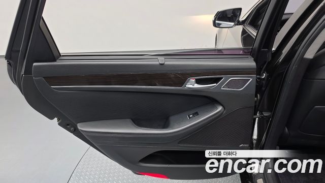 Genesis G80 2018 — photo 15