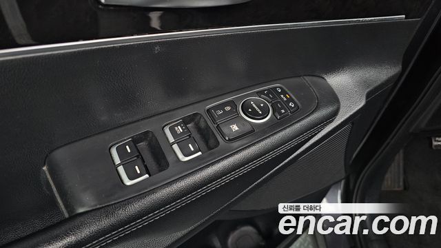 Kia Sorento 2016 — photo 28