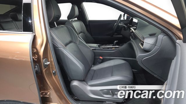 Toyota Crown 2024 — photo 17