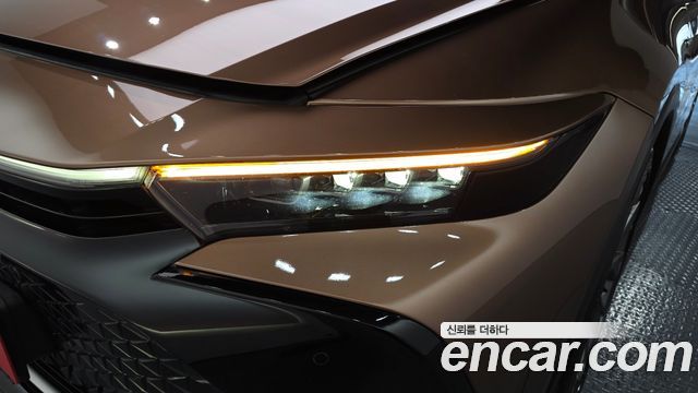 Toyota Crown 2024 — photo 8