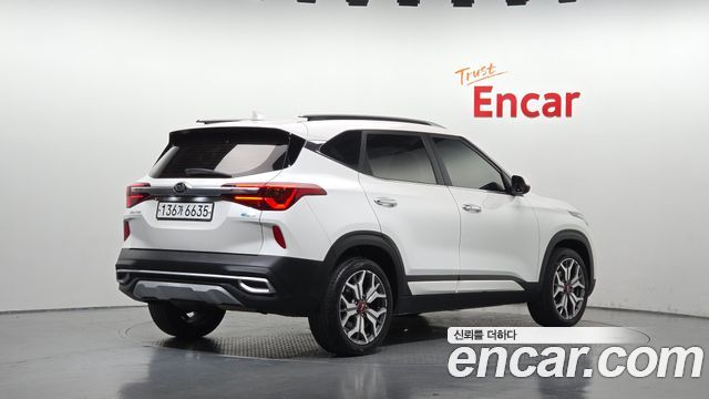 Kia Seltos 2020 — photo 2