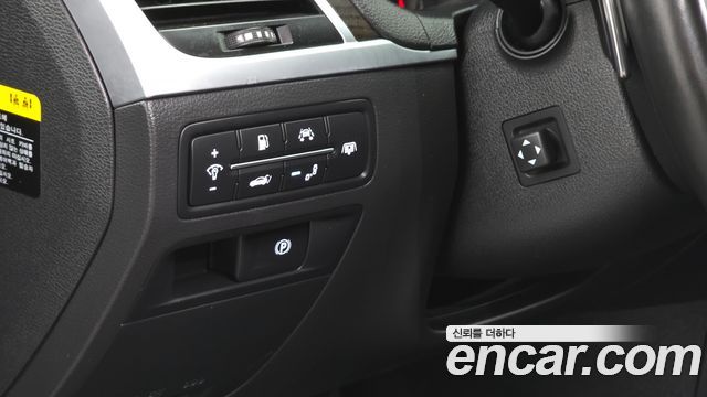 Genesis G80 2019 — photo 15