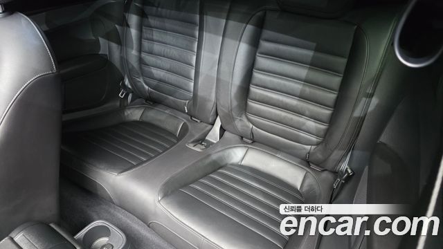 Volkswagen Beatle 2015 — photo 12