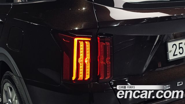 Kia Sorento 2021 — photo 9