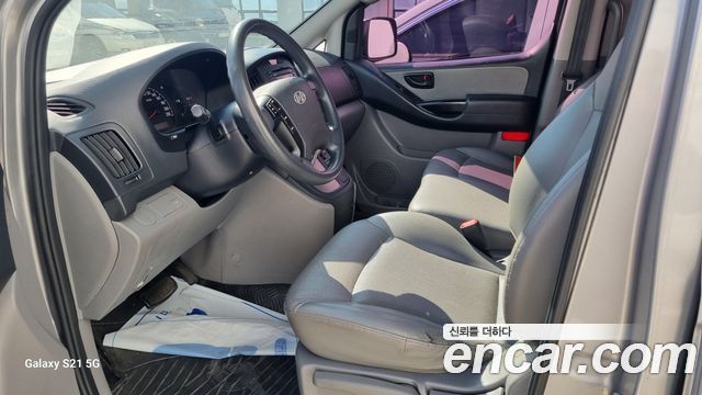 Hyundai Starex 2013 — photo 7