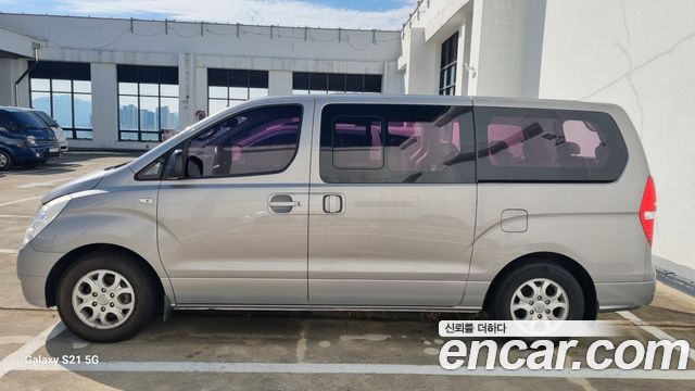 Hyundai Starex 2013 — photo 15