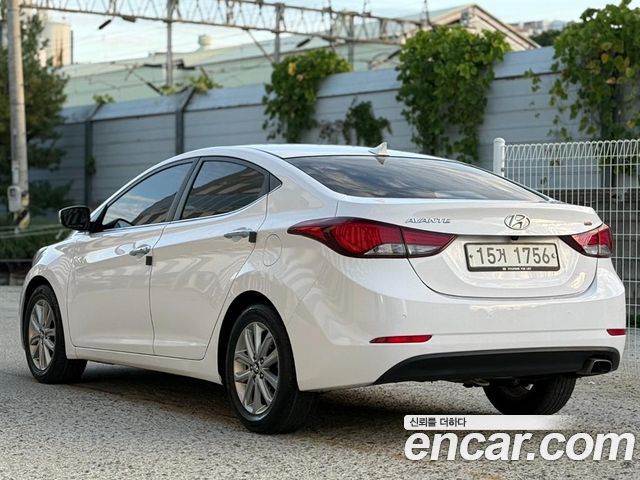 Hyundai AVANTE 2014 — photo 3