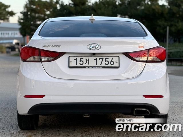 Hyundai AVANTE 2014 — photo 4