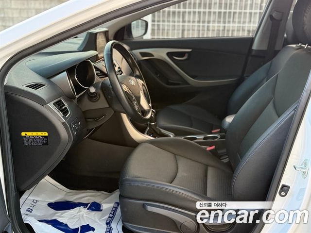 Hyundai AVANTE 2014 — photo 5